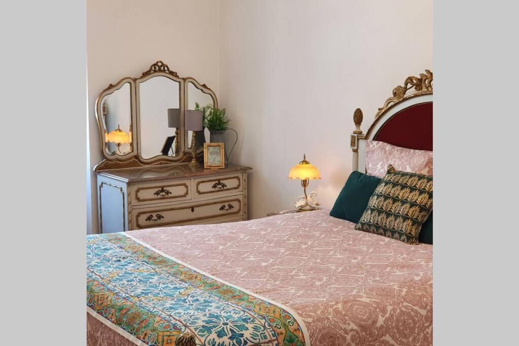 Charming Clerigos Apartment